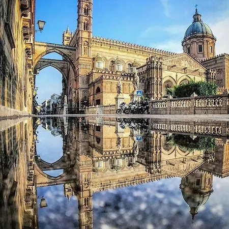 Cathedral Apartment Palermo