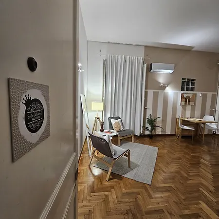 Apartment Cathedral *