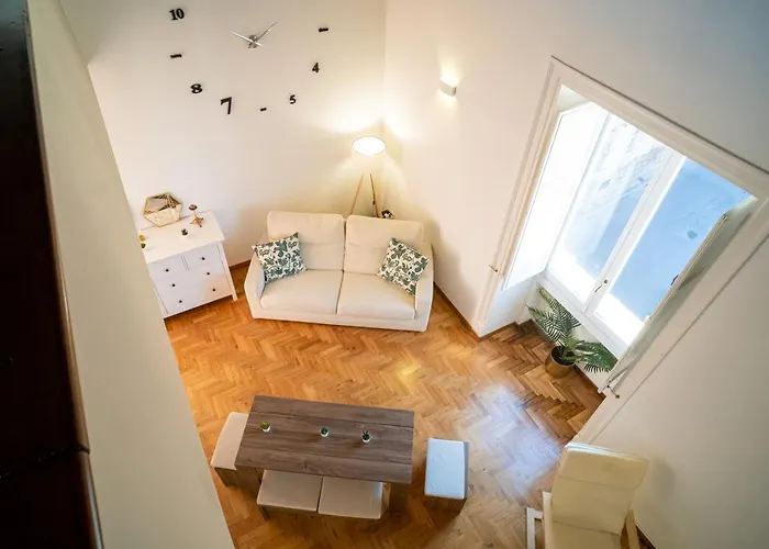 Apartment Cathedral Palermo